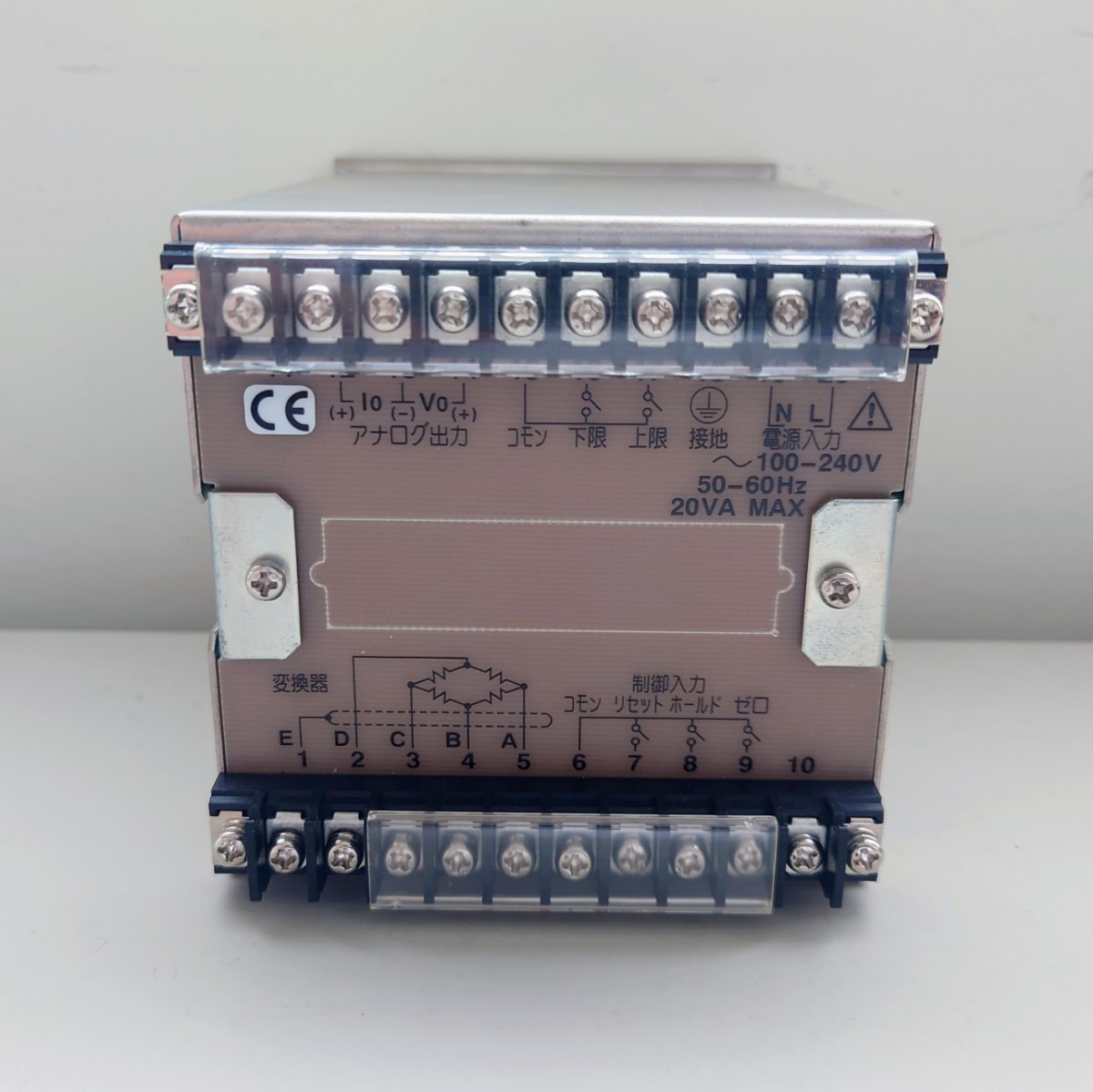 送料無料 KYOWA WGA-670B-0 計装用コンディショナ(ひずみゲージ 送料無料 KYOWA WGA-670B-0 計装用コンディショナ(ひずみゲージ
