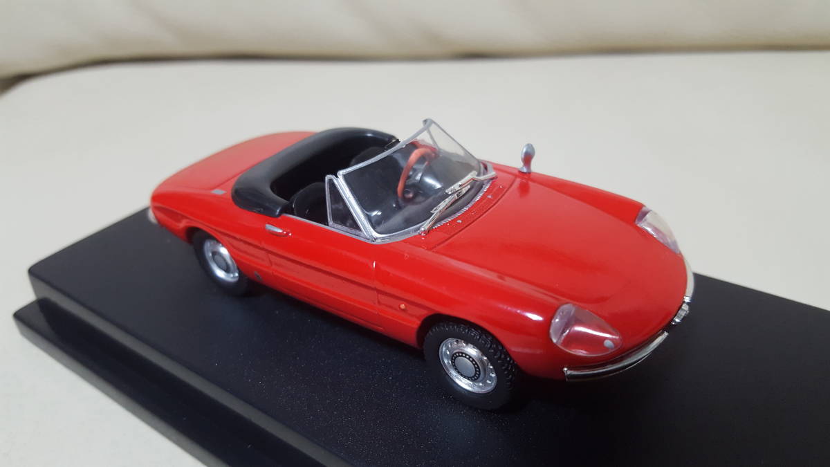 1/43★ Alfa Romeo ★ 1600 Spider ”Duetto”（1966）_画像6