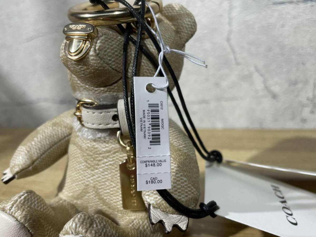 新品未使用】COACH コーチ ベア バッグチャーム シグネチャー 新品未使用】COACH コーチ ベア バッグチャーム シグネチャー