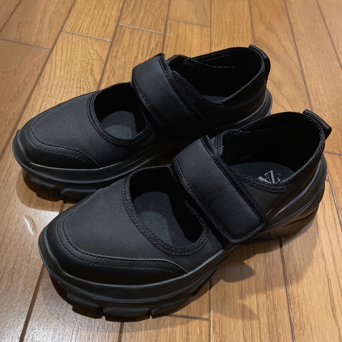 ZARA バレエフラットスニーカー 37 24 0cm|Yahoo!フリマ(旧 ZARA バレエフラットスニーカー 37 24 0cm|Yahoo!フリマ(旧