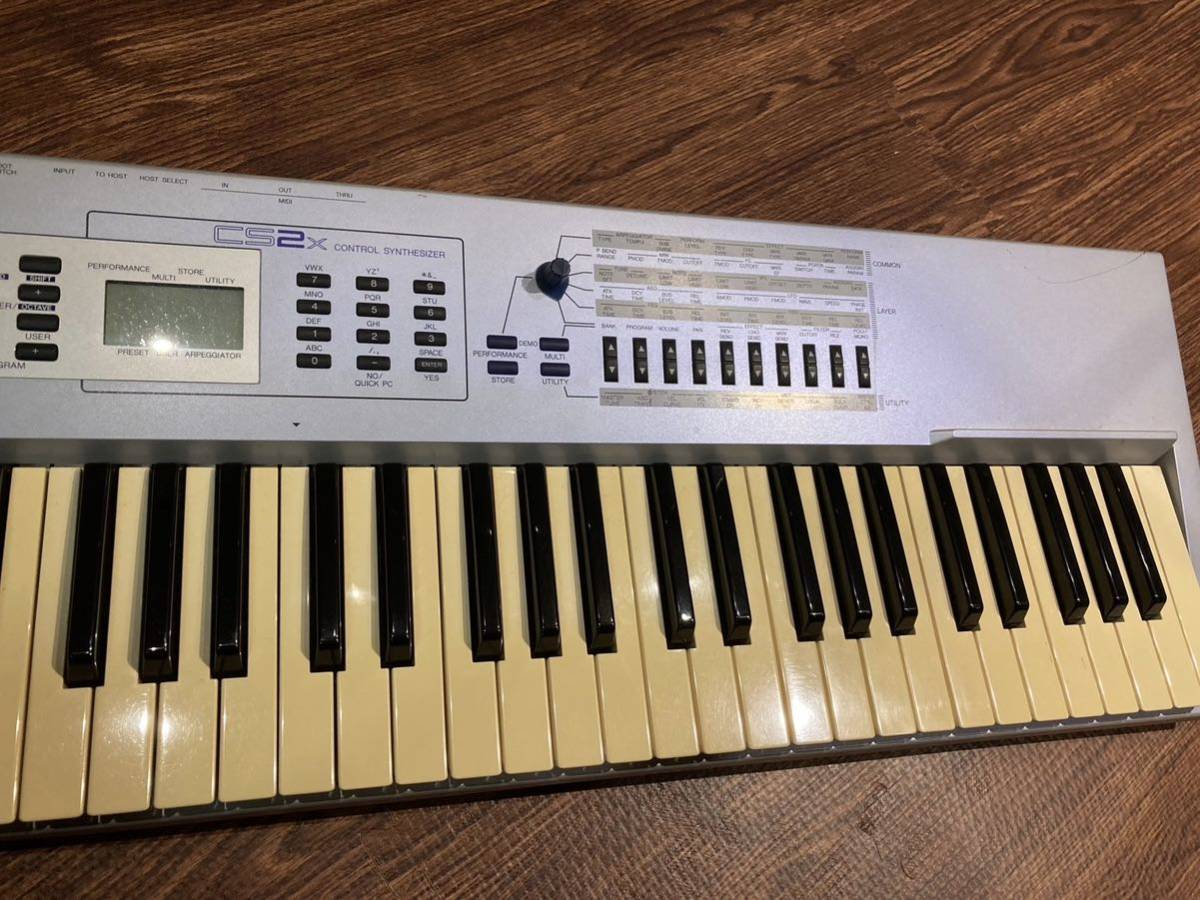 希少未使用品 YAMAHA ヤマハ CS2x シンセサイザー