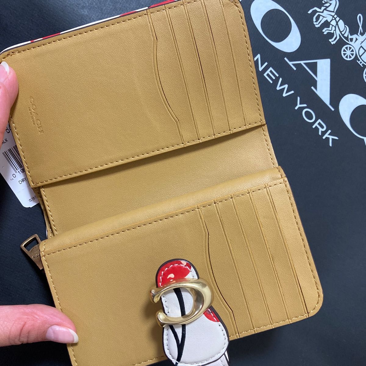 coach コーチ 新品 さくらんぼ 折財布 チェリー|Yahoo!フリマ coach コーチ 新品 さくらんぼ 折財布 チェリー|Yahoo!フリマ