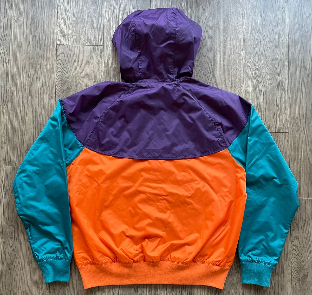 BEAMS / NIKE / ウィンドランナー フード ジャケット