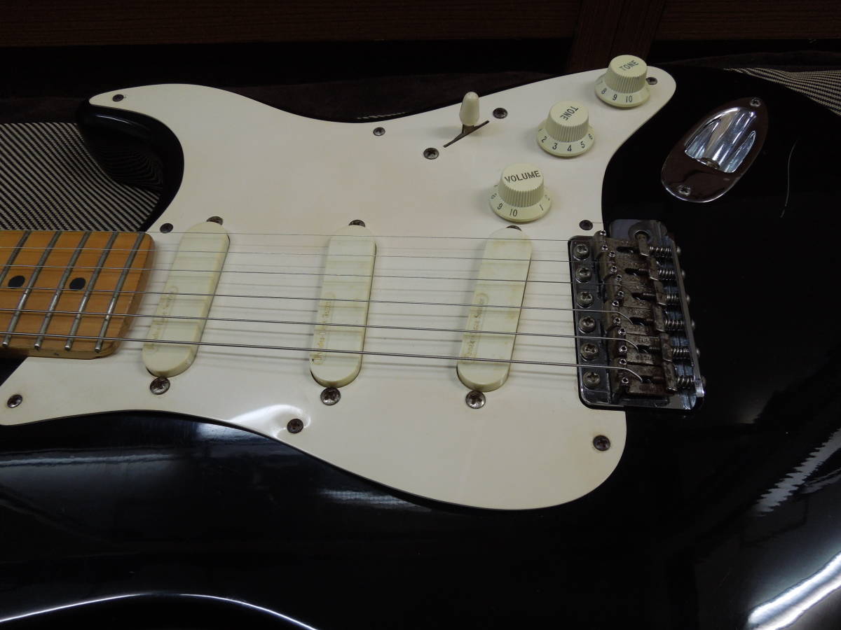 ☆Fender USA☆ Eric Clapton Stratocaster Blackie レースセンサー