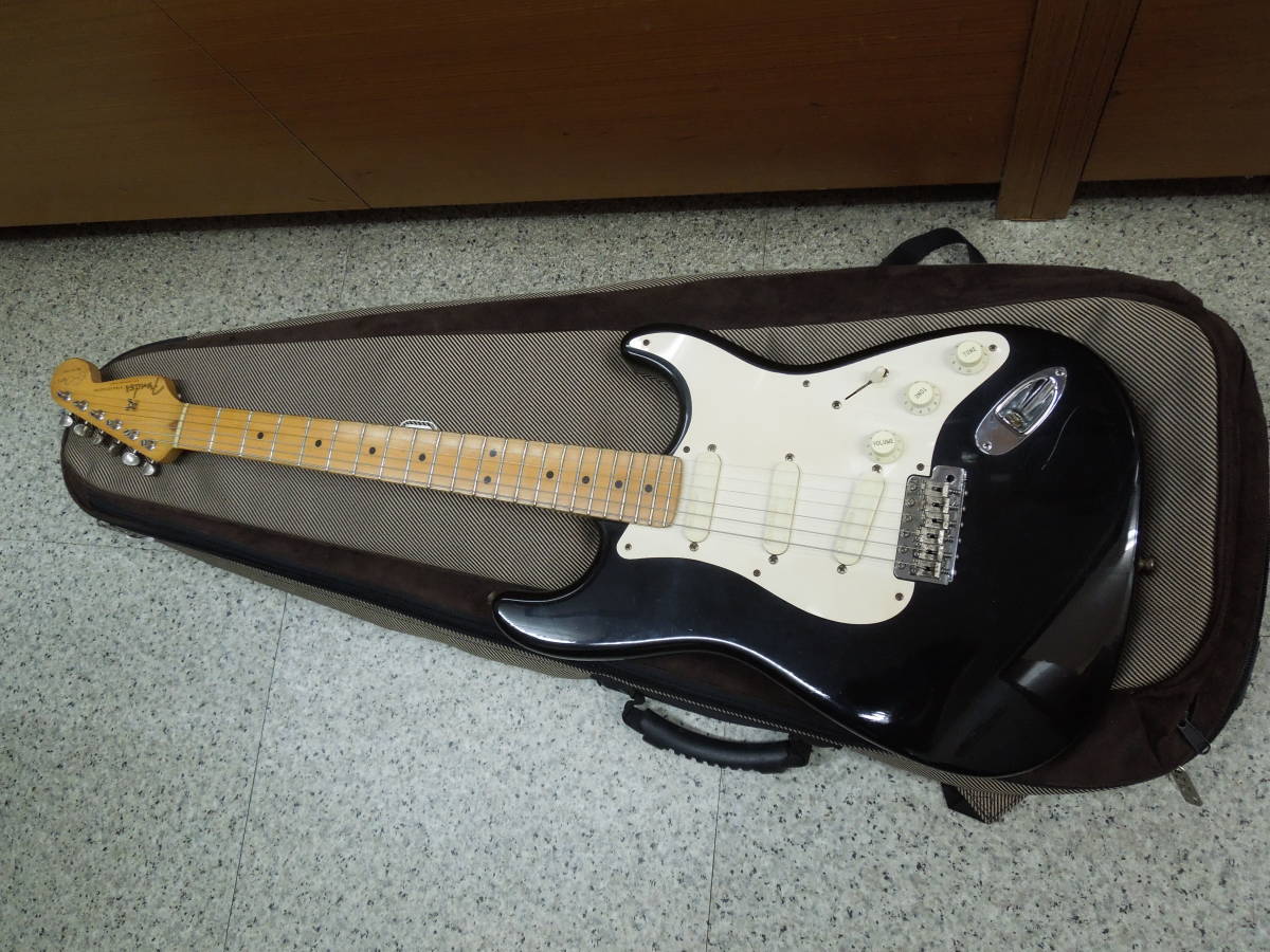☆Fender USA☆ Eric Clapton Stratocaster Blackie レースセンサー フェンダー エリッククラプトン  ブラッキー