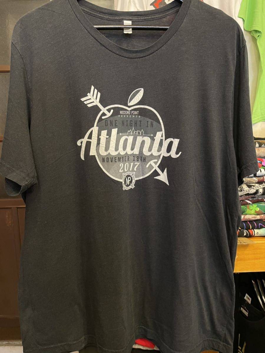 ★USA古着　りんごモチーフ　弓矢　Atlanta Tシャツ グレー　darkgray CANVAS 2XL 大きいサイズ_画像1