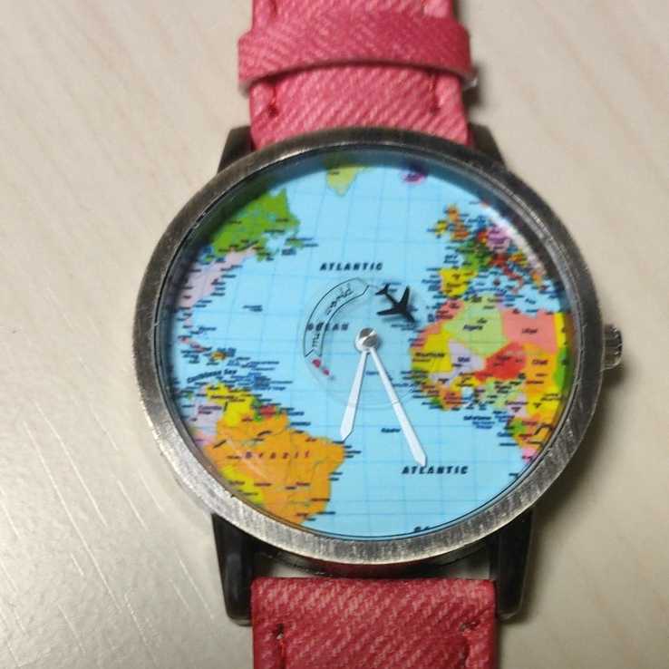 ◎腕時計 アナログ ラウンドウォッチ 航空機 飛行機 文字盤 世界地図 ワールドマップ レッド_画像3