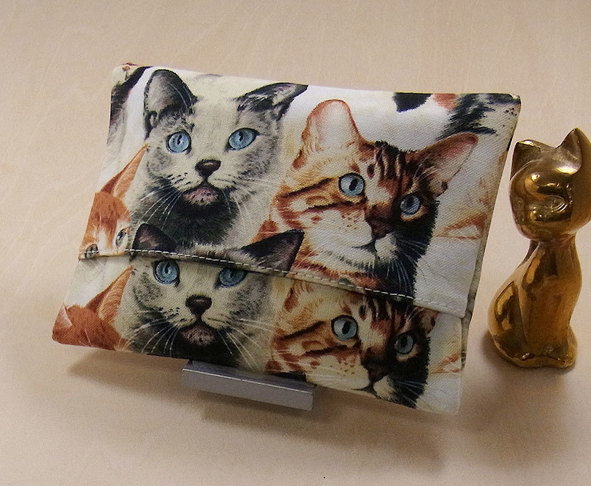 27 TS hand made tissue cover case beautiful cat ...... kindergarten child care . elementary school student cat cat .. cat present present 