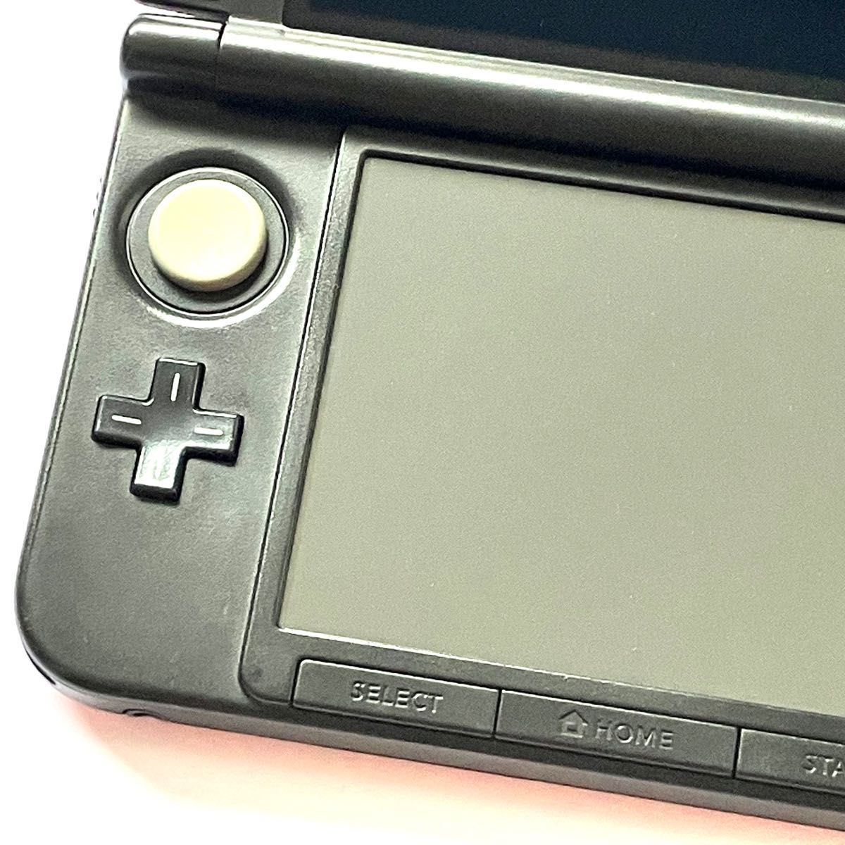 【ソフト付き】ニンテンドー3DS LL レッド×ブラック 本体　マリカーソフト付き