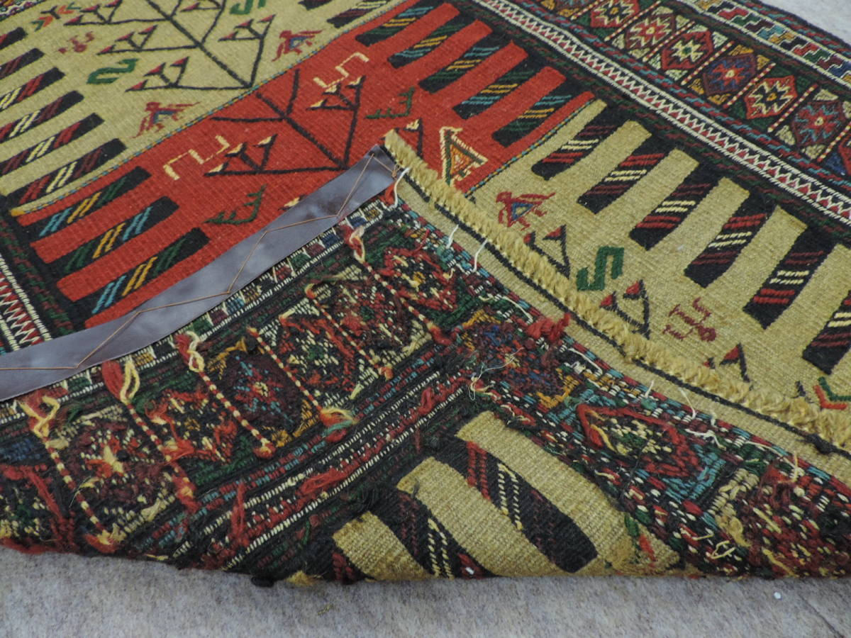 キリム 手織り ペルシャキリム 高品質ウール イラン グーチャン産 刺繍入りキリム 敷物 ラグサイズ 111cmｘ94cm 本物保証 直輸入
