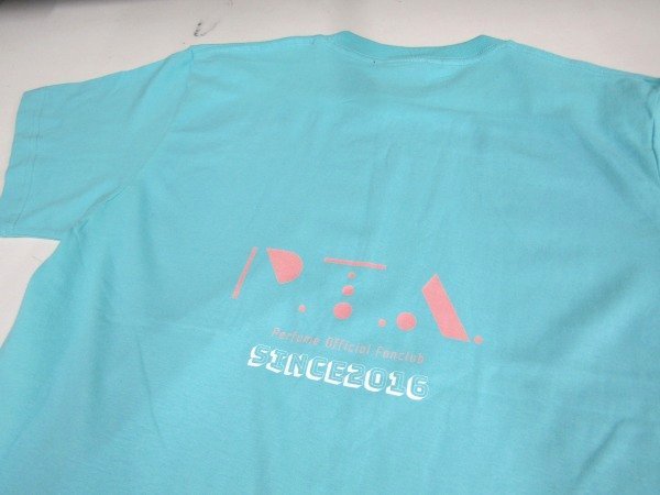 V1803：perfume PTA ファンクラブ 半袖Tシャツ 半袖カットソー ターコイズ系 M プリントTシャツ:35_画像10