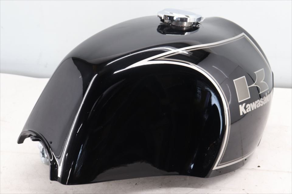 325354 Z1 Z2 三和タイプ 外装セット カフェレーサー ロード 325354 Z1 Z2 三和タイプ 外装セット カフェレーサー ロード