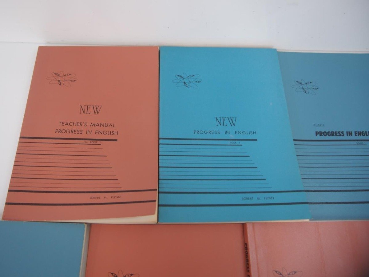 V [ don't fit 9 pcs. foreign book etekPROGRESS IN ENGLISH BOOK1-3]151-02305