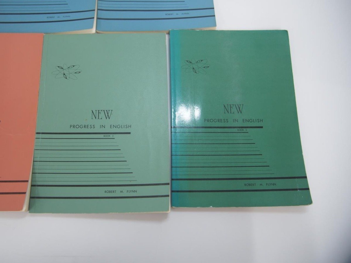 V [ don't fit 9 pcs. foreign book etekPROGRESS IN ENGLISH BOOK1-3]151-02305