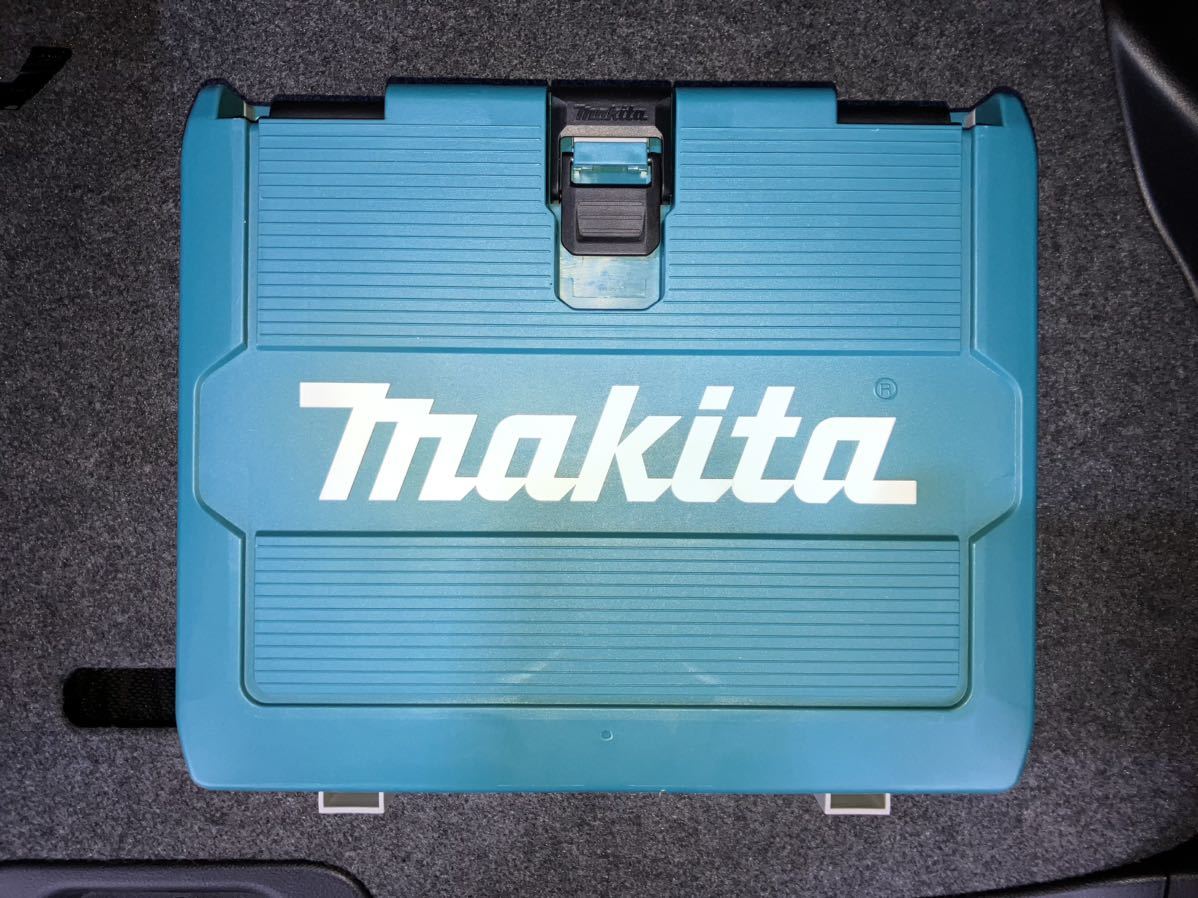 マキタ DF484DRGX 18V充電式ブラシレスドライバドリル 最大締付トルク:60N 防塵防滴 6.0Ahバッテリ2個付セット 