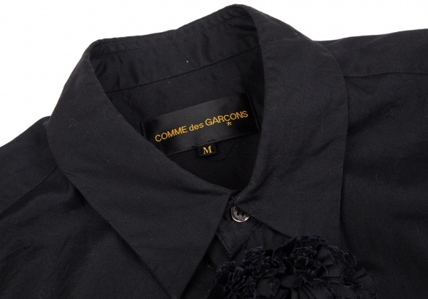 コムデギャルソンCOMME des GARCONS ボンボン装飾コットンシャツ 黒M 【レディース】_画像4