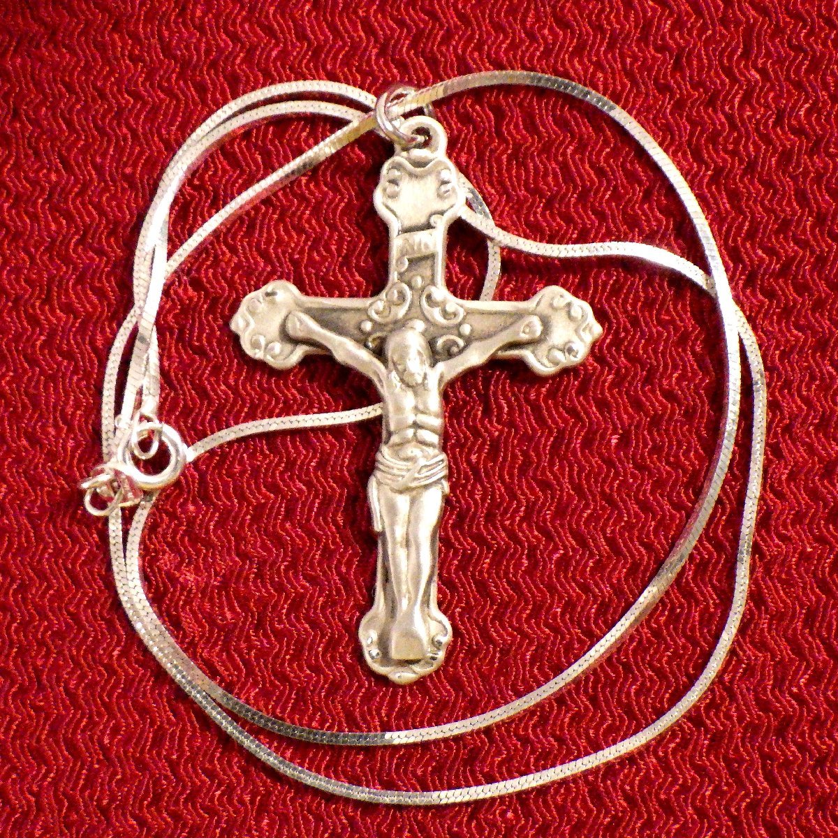 特別セーフ シルバー製ペンダントトップ 十字架ロザリオ キリスト 良品