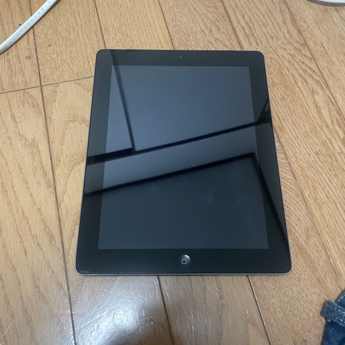 古い電源つかないiPad本体！ジャンク、付属品なし部品用譲ります！ 見た目は綺麗です！ジャンクですがレアなiPadです！希少価値！