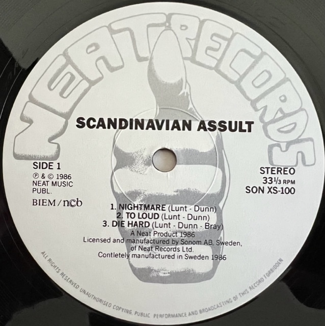 LP■HR/HM/VENOM/SCANDINAVIAN ASSAULT/SONOM SON XS-100/SWEDEN PRESS 86年ORIG 原盤 12inch 美品/ヴェノム/BLACK HEAVY METAL/メタル_画像3