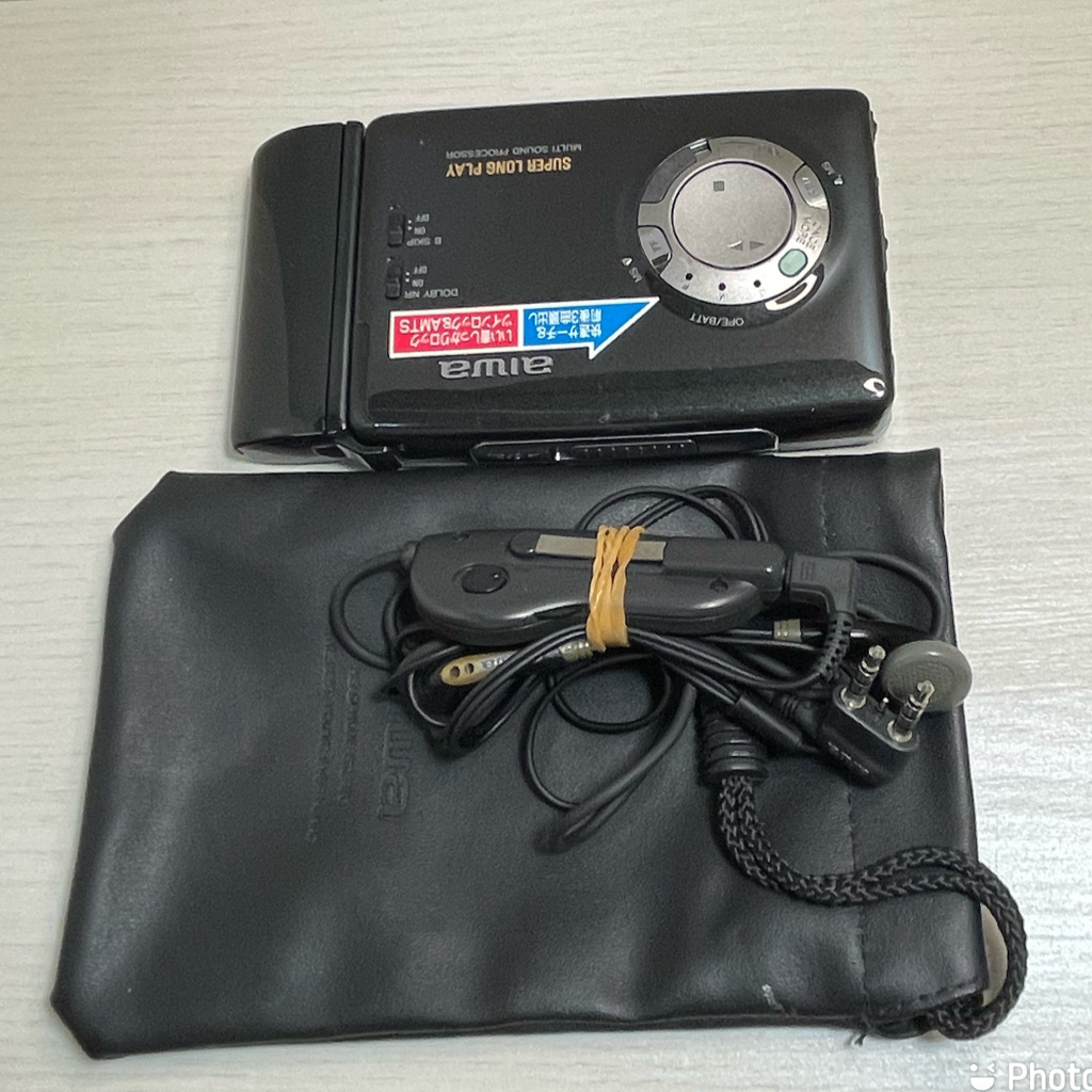 再生出来ました ジャンク品 aiwa/アイワ ポータブルカセット 再生出来ました ジャンク品 aiwa/アイワ ポータブルカセット