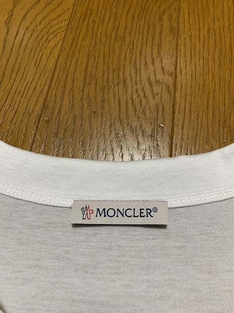M 新品同様 2020 MONCLER サイドジップ Tシャツの画像3