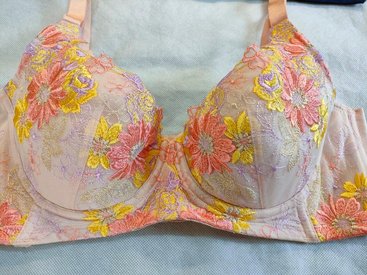 D65 3/4カップショートブラジャーモンマリエシェリル ブーケピンク D65 3/4カップショートブラジャーモンマリエシェリル ブーケピンク