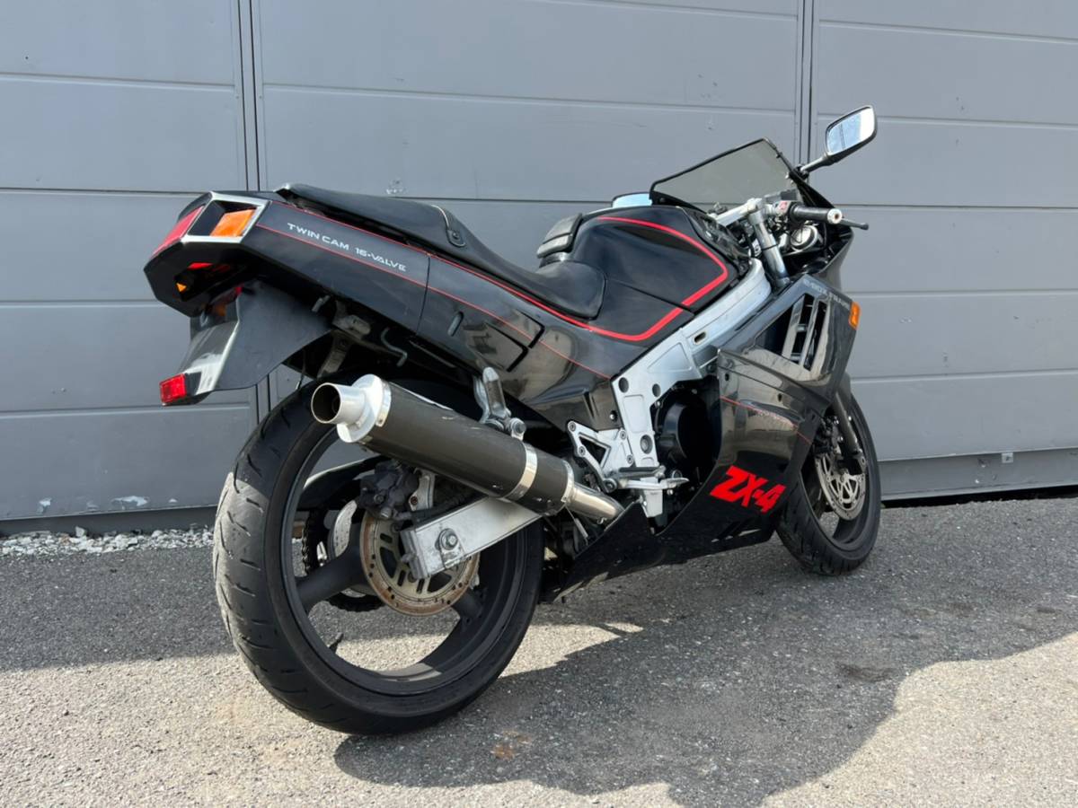 神戸明石発! カワサキ ZX-4 (ZX400G) GPX400Rの後継機種 神戸明石発! カワサキ ZX-4 (ZX400G) GPX400Rの後継機種