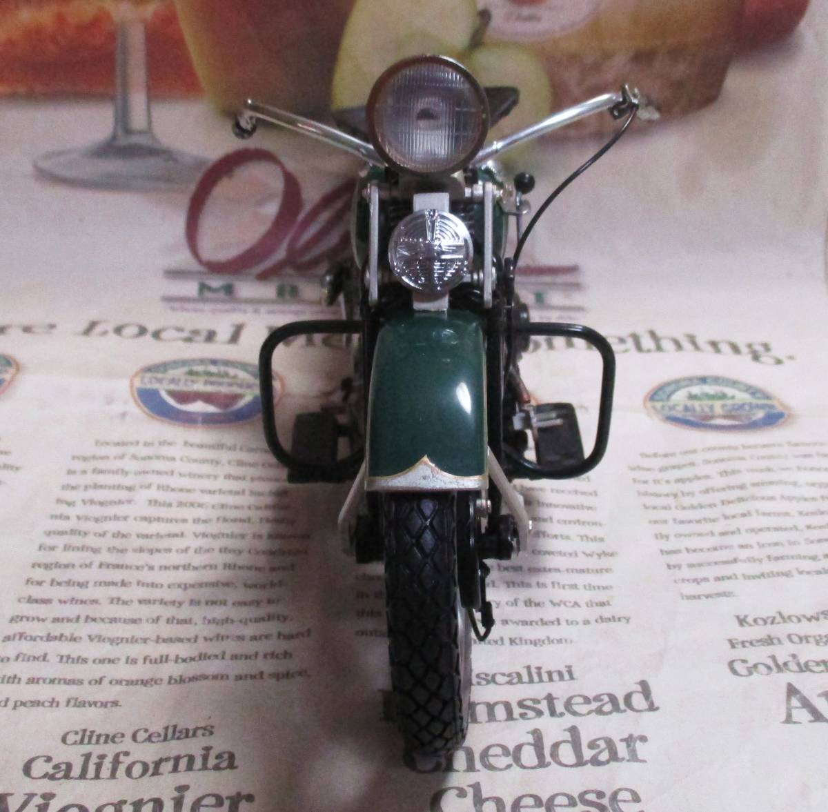 * ultra rare out of print * Franklin Mint * Harley *1/10*1936 Harley-Davidson Knucklehead EL green 