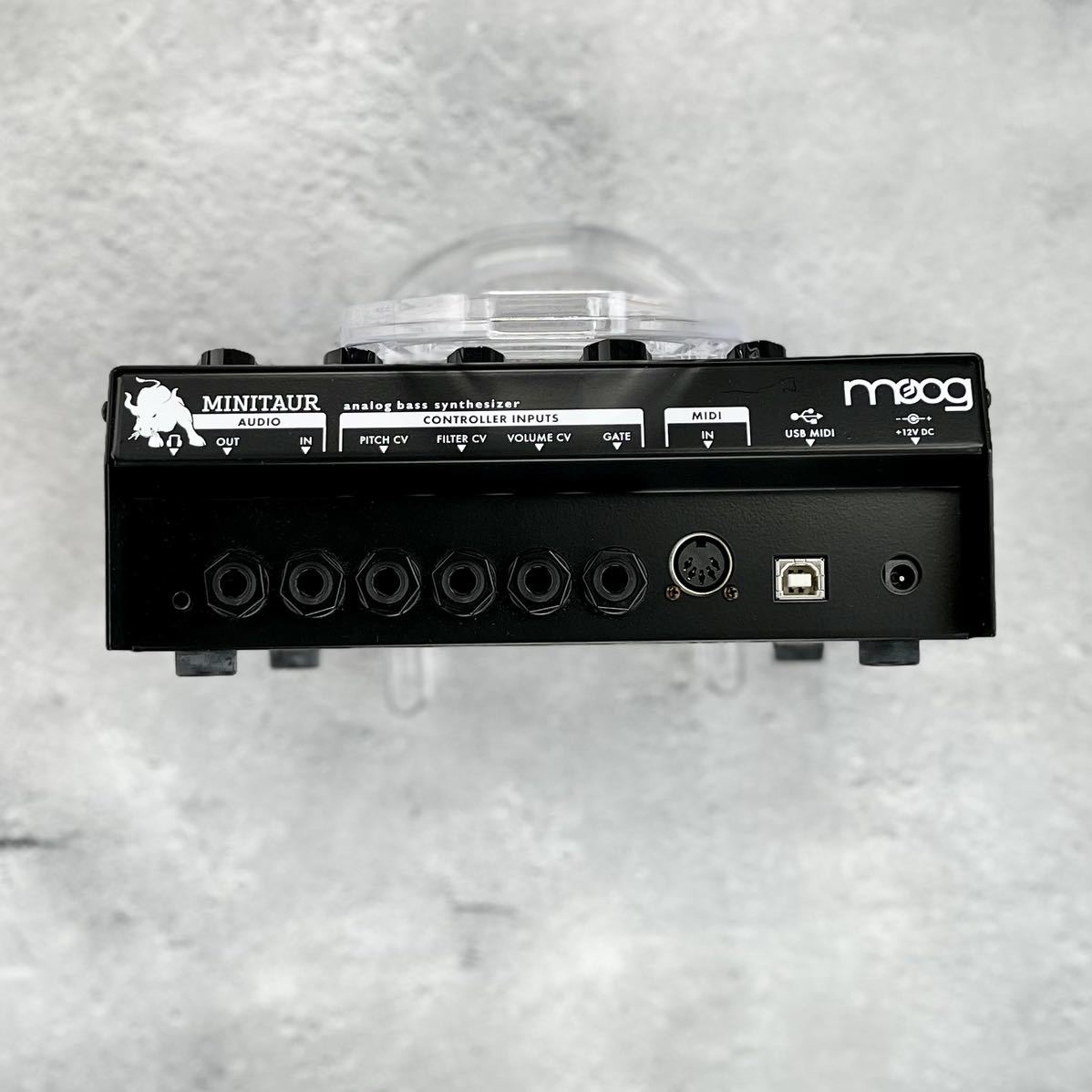 Moog Minitaur アナログシンセ ベース モーグ ムーグ 美品