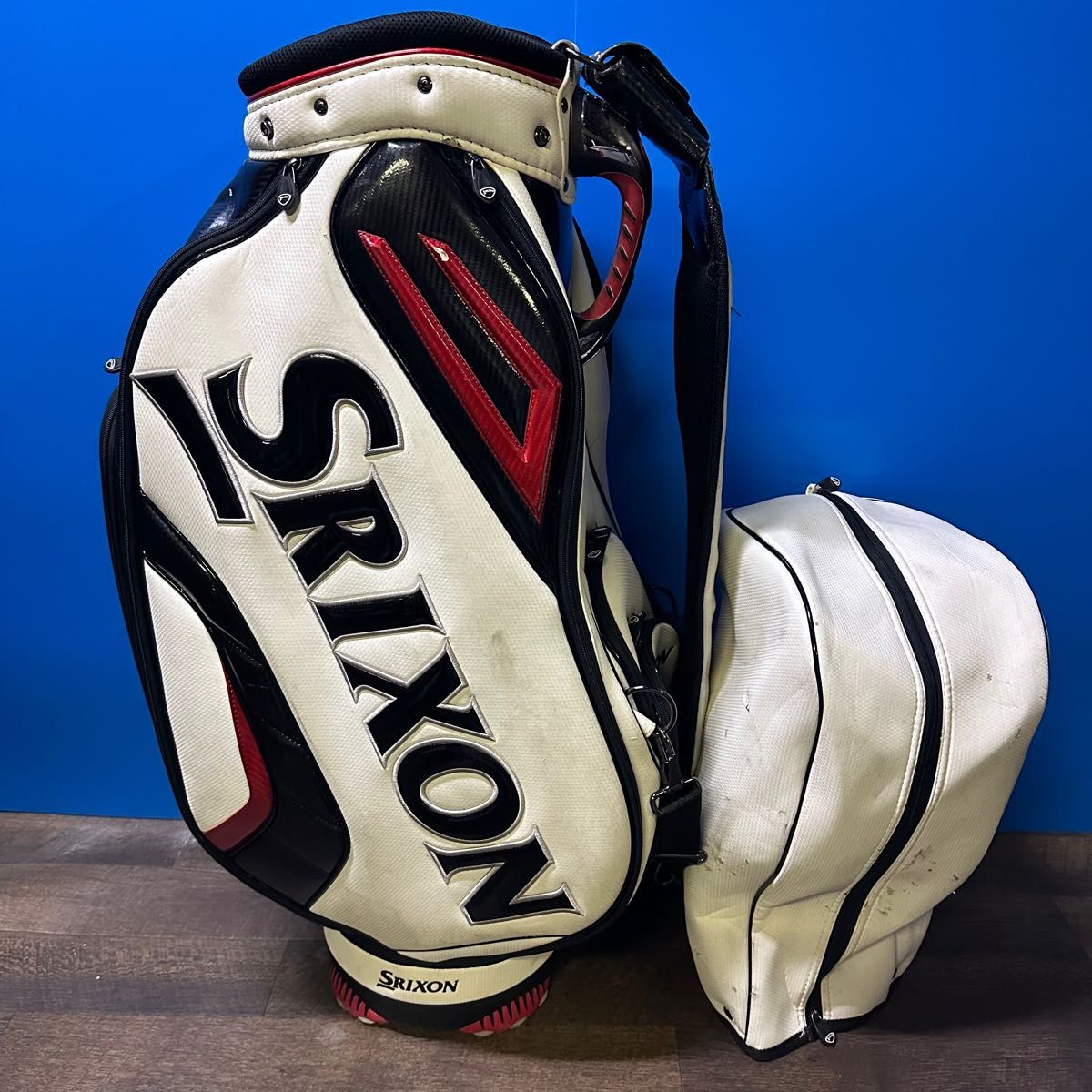 Srixon キャディバッグ フード付き SRIXONゴルフバッグ スリクソンキャディバッグ フードあり
