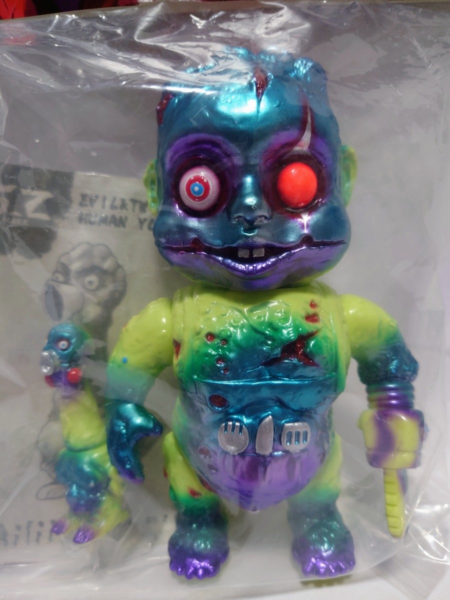 海外出荷 SHIRAHAMA TOY マタンゴ 蓄光 シラハマトイ 検 ILUILU