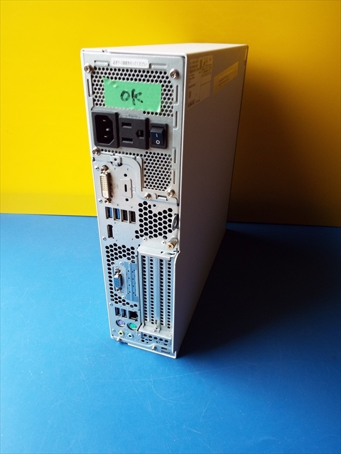 ☆富士通 ESPRIMO D588 BX Core I5-9500 (第9世代)メモリー 8.0GB