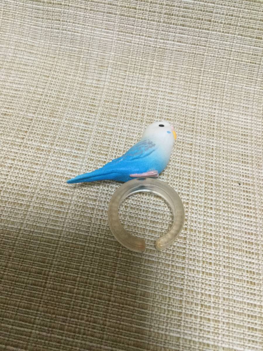 インコ おもちゃの指輪 とり,鳥 玩具 フィギュア,マスコット_画像1