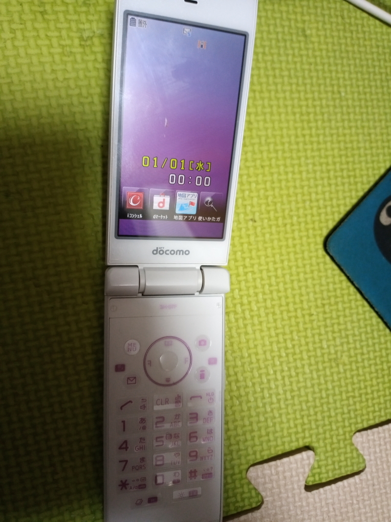 ドコモ ガラケー】docomo SH-07F パープル FOMA シャープ 水没なし