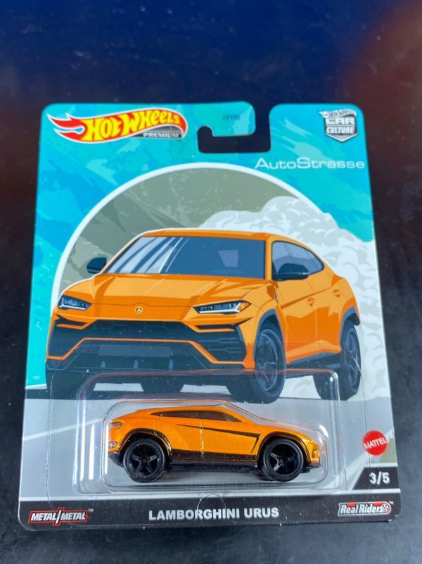 ホットウィール HOTWHEELS AUTO STRASSE LAMBORGHINI URUS