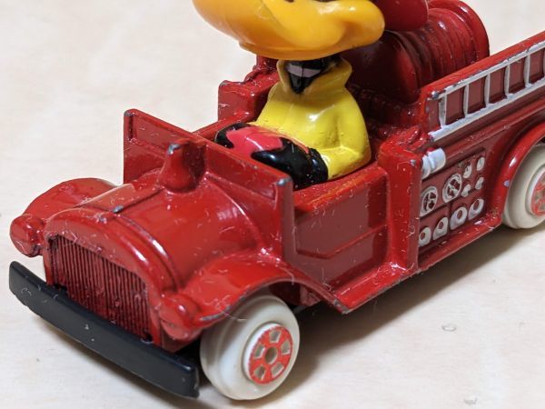 80s アメリカ製 ERTL ダフィーダック ダイキャスト ミニカー フィギュア ビンテージ ルーニー ワーナー 世田谷ベース 所さんの画像5