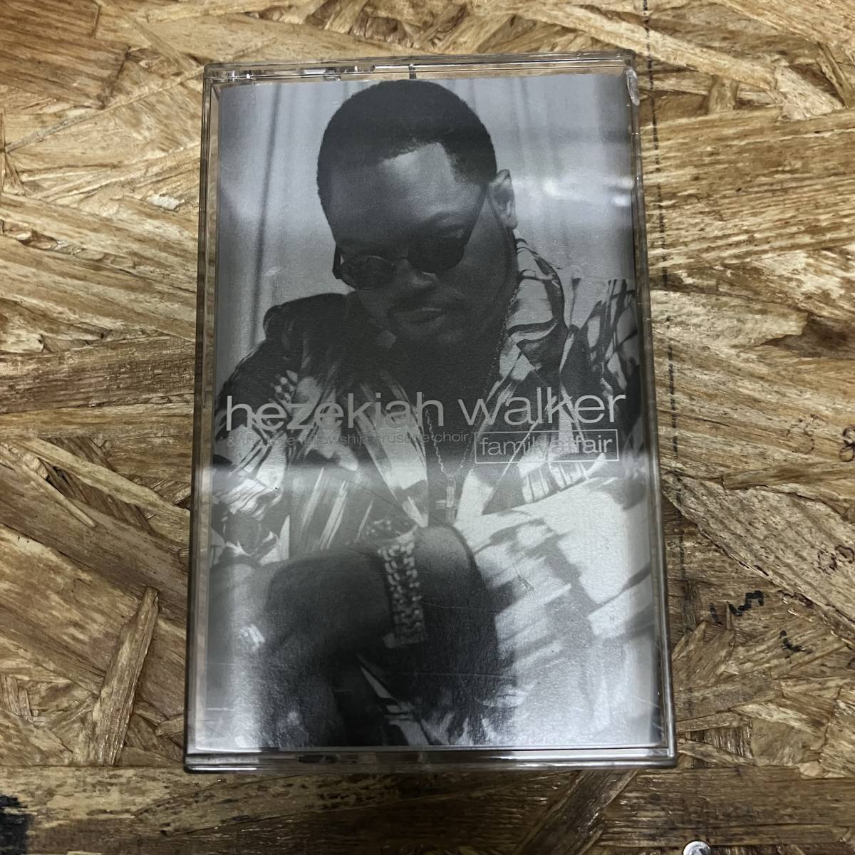 シHIPHOP,R&B HEZEKIAH WALKER - FAMILYAFFAIR アルバム TAPE 中古品_画像1