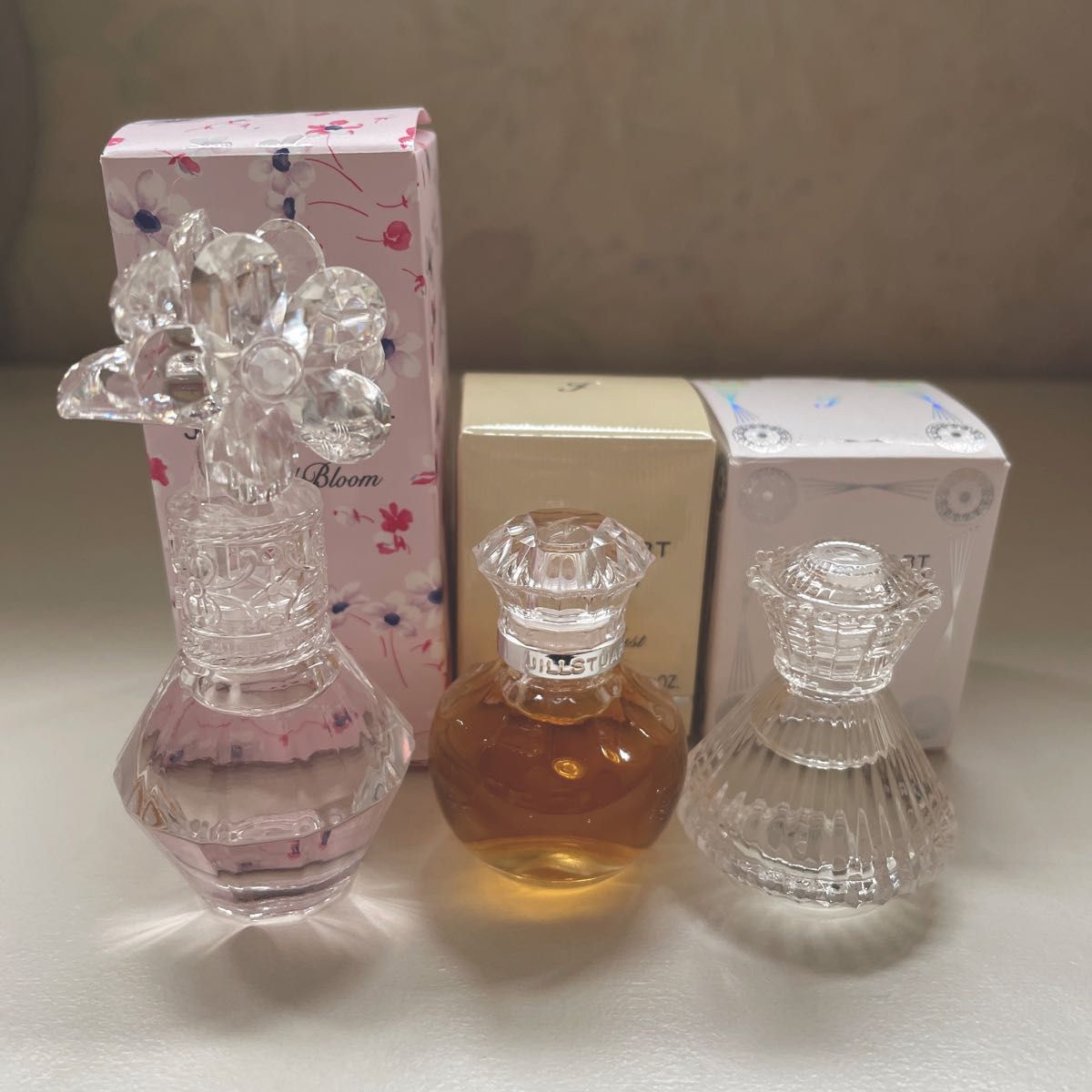 ジル スチュアート香水 4mLミニチュアセット 香水 ヴァニラ ジル スチュアート香水 4mLミニチュアセット 香水 ヴァニラ