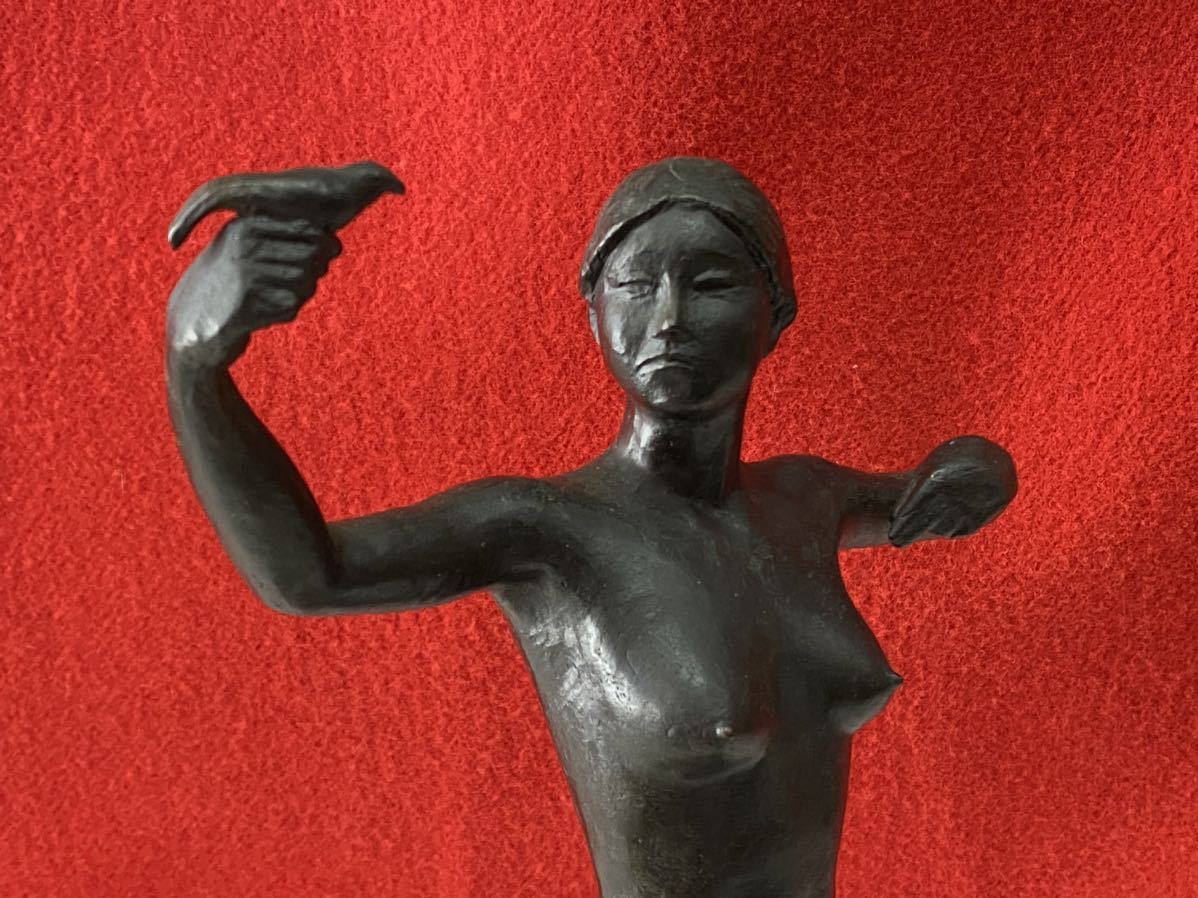 作者不明 在銘 ブロンズ像 ブロンズ裸婦 人物像 重量約3.5kg 高約40cm