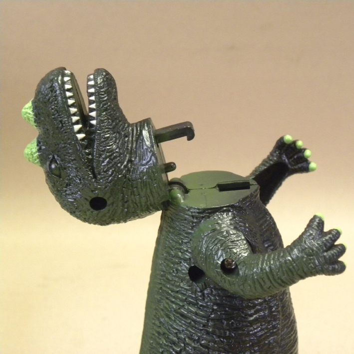 【動作OK】メーカー不明 リモコン 電動歩行 パチ怪獣 ( Vintage Battery Operated Kaiju Monster Toy)の画像5