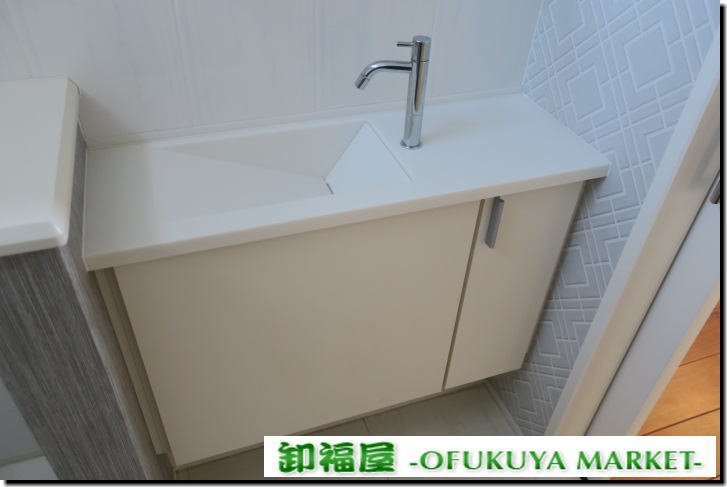 低価格の 510711■ハウスメーカーオリジナル トイレカウンター W850 手洗い■展示品/取り外し品/未使用品/千葉出荷 手洗器 低価格の 510711■ハウスメーカーオリジナル トイレカウンター W850 手洗い■展示品/取り外し品/未使用品/千葉出荷 手洗器