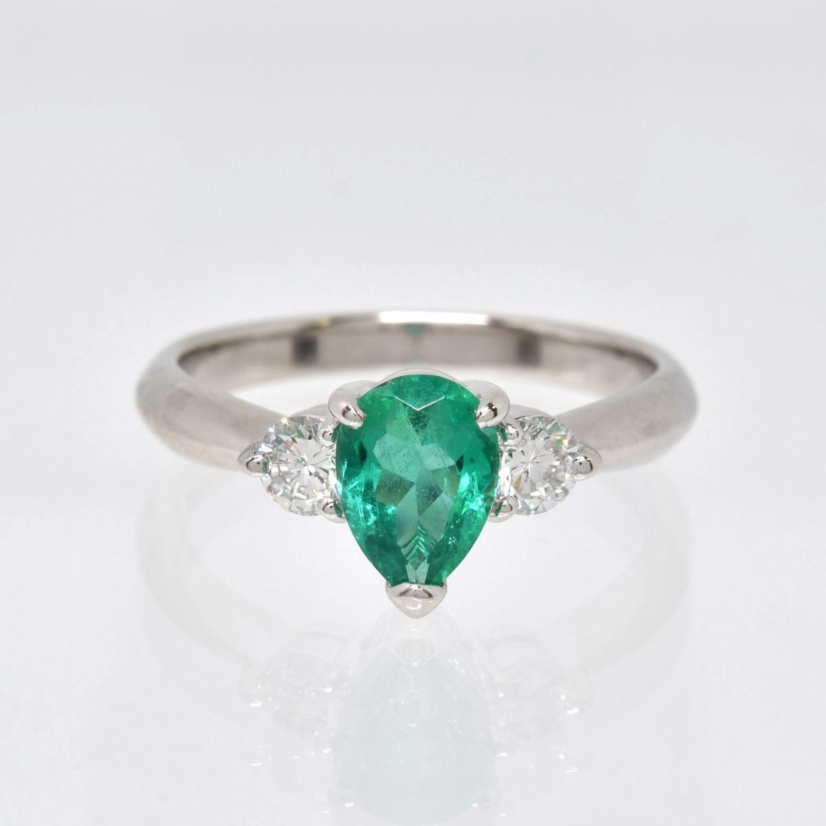 仙台☆質☆Pt エメラルドリング E0.81ct D0.29ct 4.4g ☆ #11.5 ダイヤ