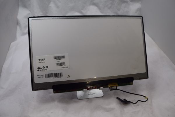 *LG 13.3 inch liquid crystal panel LP133WH2(TL)(M4) 1366x768 40pin* used operation goods *0615-1