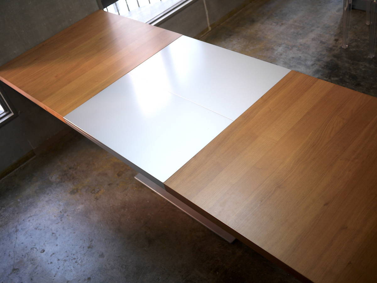 定価約25万 直接引取限定!BoConcept ボーコンセプト/ オッカ 定価約25万 直接引取限定!BoConcept ボーコンセプト/ オッカ