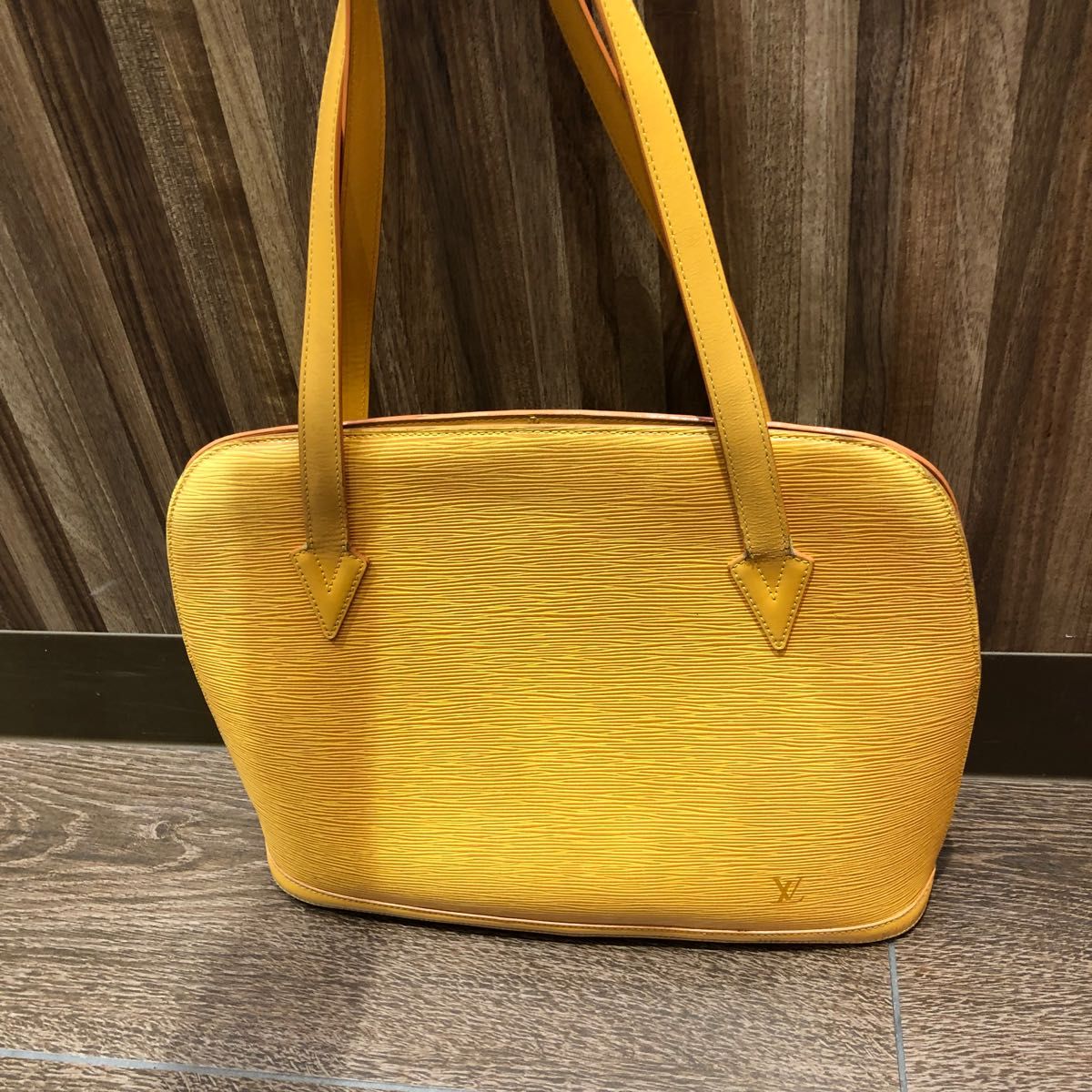 LOUIS VUITTON ルイヴィトン エピ リュサック トートバッグ ショルダー