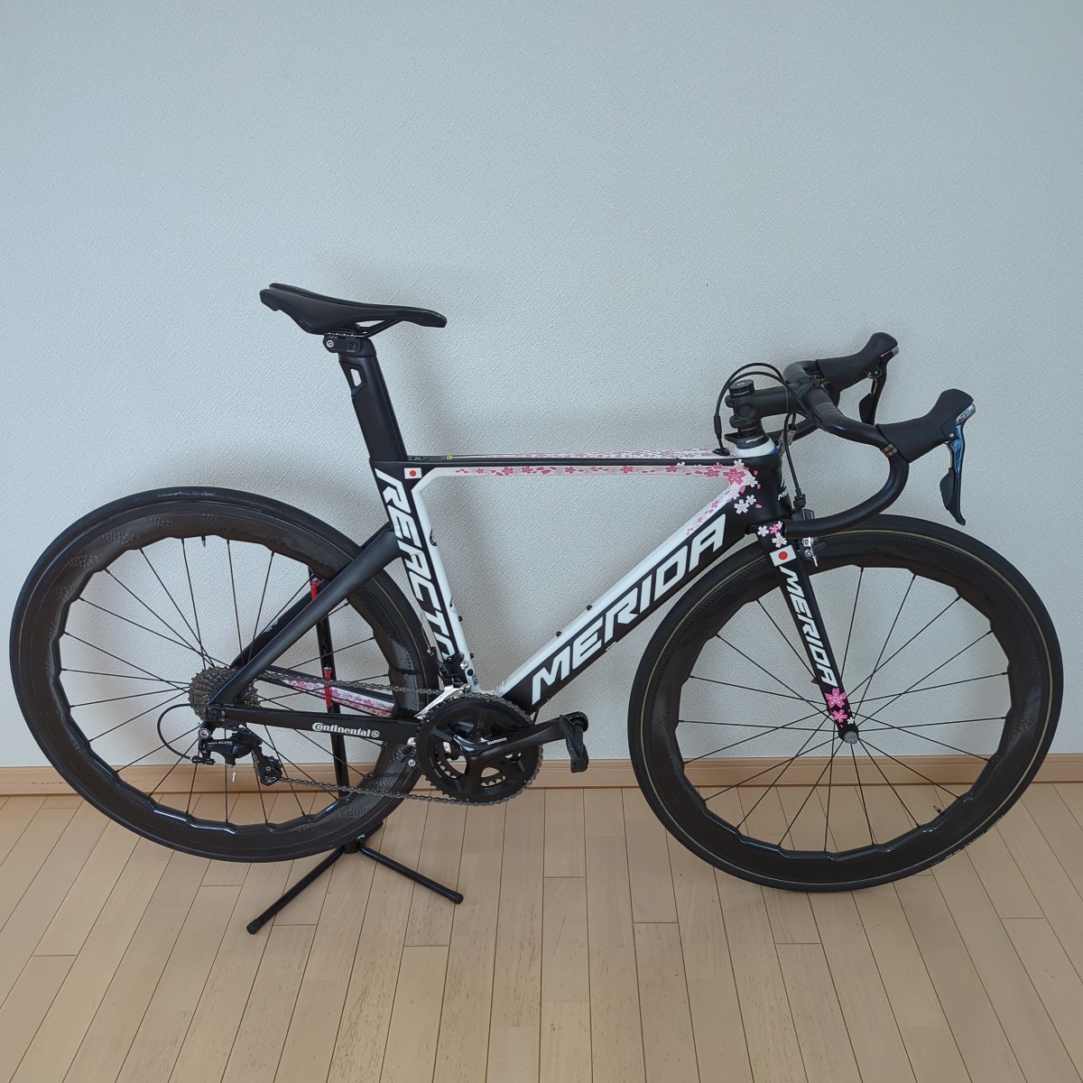Yahoo!オークション - 希少車 限定車 MERIDA REACTO 桜 新城幸也 Yahoo!オークション - 希少車 限定車 MERIDA REACTO 桜 新城幸也