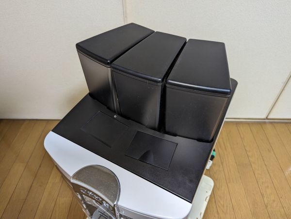CARIMALI 全自動エスプレッソマシン パウダー飲料対応 200V 鍵付き