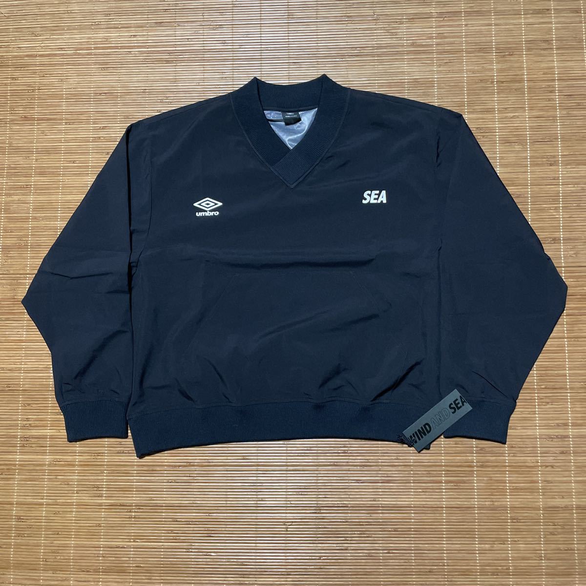 未使用 タグ付き umbro x WIND AND SEA Pullover Nylon V Neck