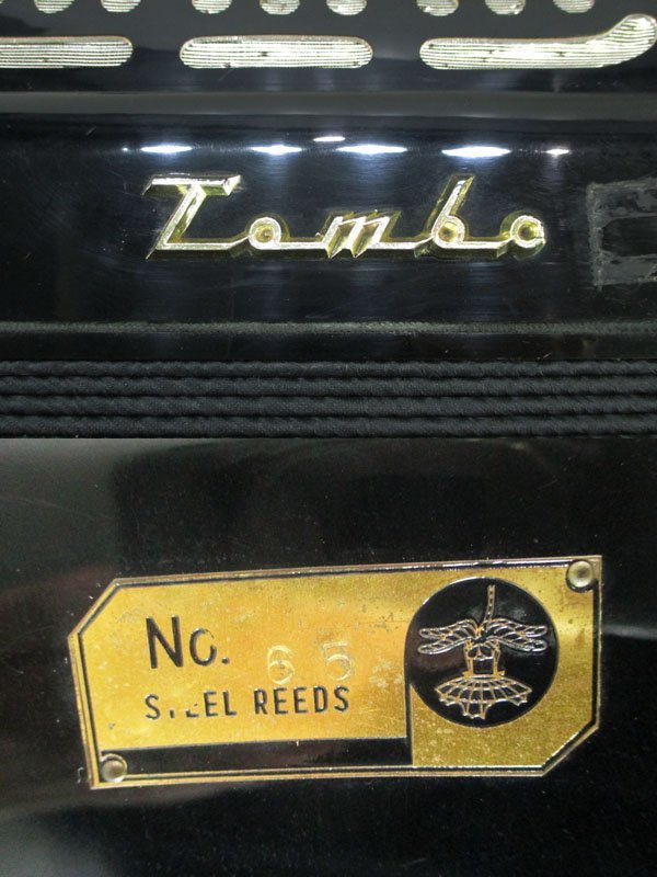 3829 時代 TOMBO トンボ楽器 アコーディオン ケース付 / 黒 ブラック 鍵盤楽器 インテリア 置物の画像7