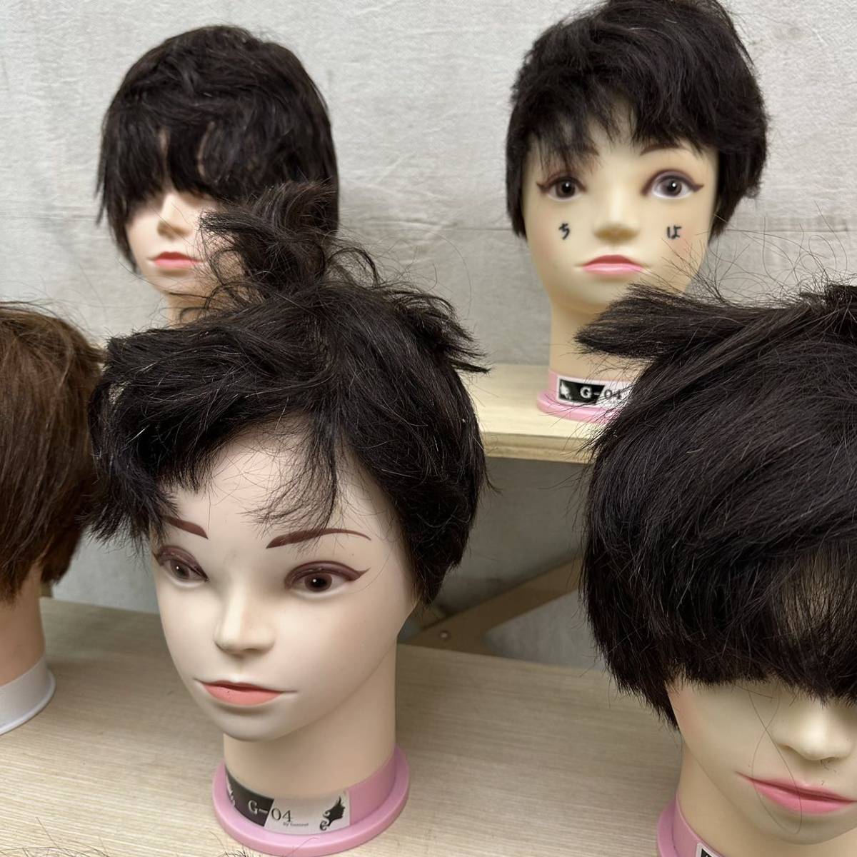 3 カットウィッグ マネキン　ウィッグ　美容師　美容学生　練習用　8体　セット売り　ヘアーマネキン